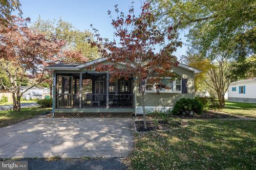 19695 Prince St, REHOBOTH BEACH, DE, 19971-3858 | Card Image