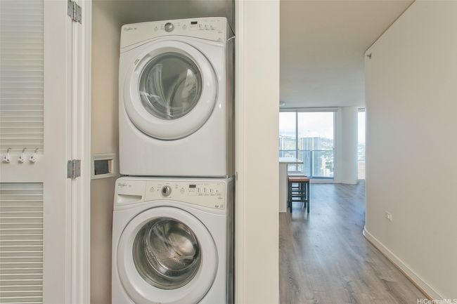 I-3903 - 1288 Kapiolani Blvd, Condo with 3 bedrooms, 2 bathrooms and 2 parking in Honolulu HI | Image 10