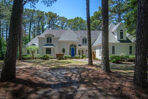2118 Bayview Point Ln, Cape Charles, VA, 23310-1994 | Card Image