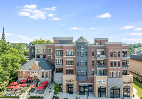 400-110 S Washington St, Naperville, IL, 60540-5333 | Card Image