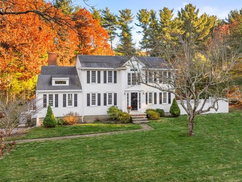45 Plantation Dr, Duxbury, MA, 02332-3128 | Card Image