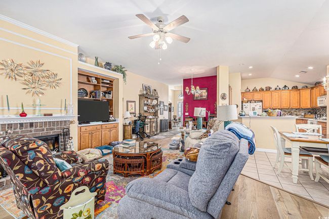 4610 Fringetree Dr, House other with 3 bedrooms, 2 bathrooms and 4 parking in Murrells Inlet SC | Image 8