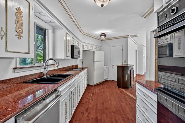 1201 Dundale Cir, House other with 2 bedrooms, 3 bathrooms and null parking in Sherman TX | Image 21