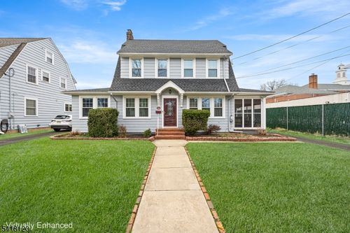 682 Stelle Ave, Plainfield, NJ, 07060-2208 | Card Image