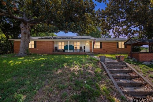 400 N Motley Dr, Overton, TX, 75684-1030 | Card Image