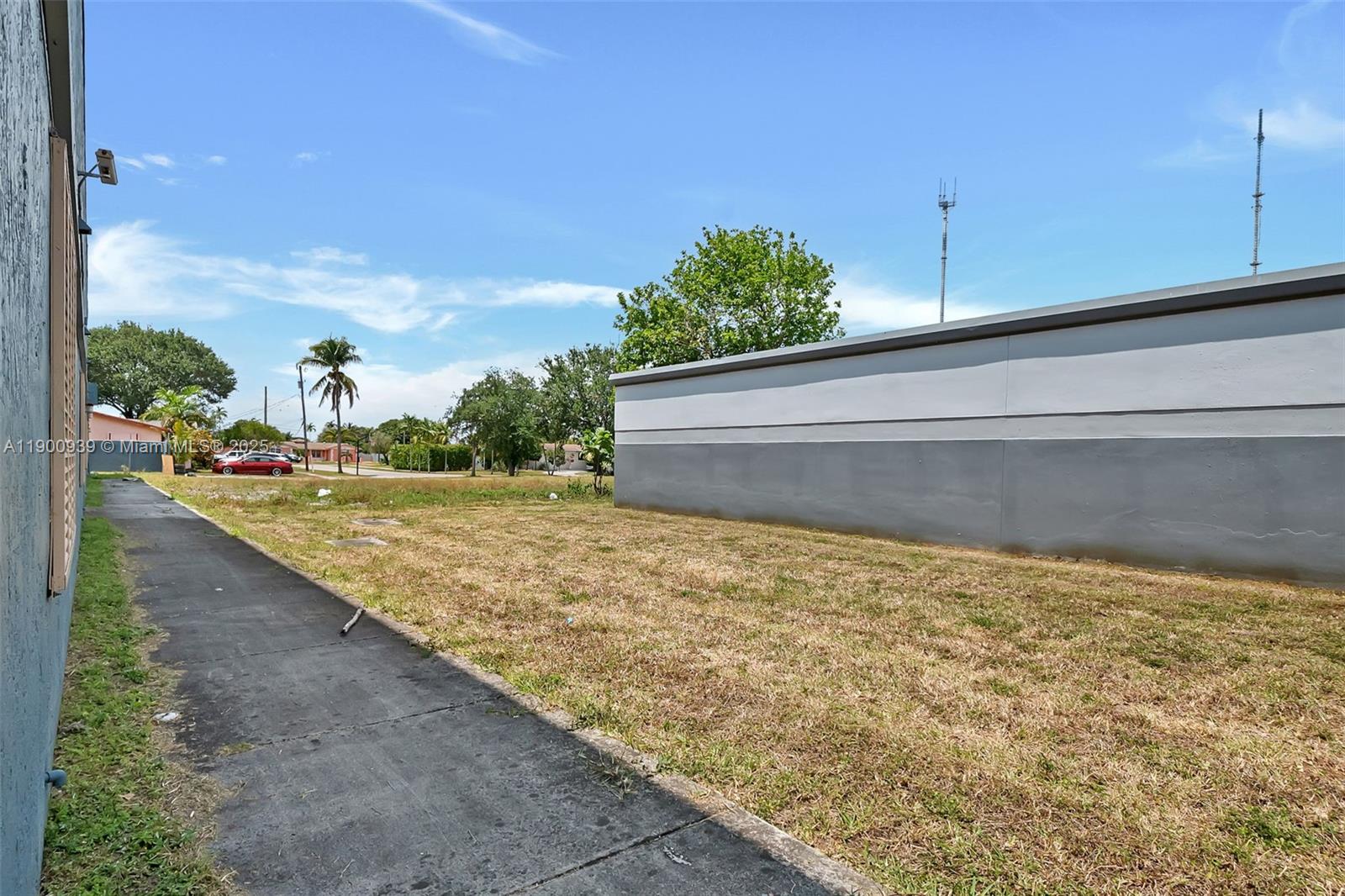 Commercial Sale in Miami Gardens 4