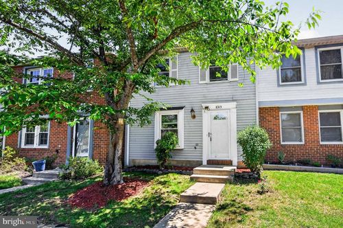 8315 Claremont Woods Dr, ALEXANDRIA, VA, 22309-1870 | Card Image