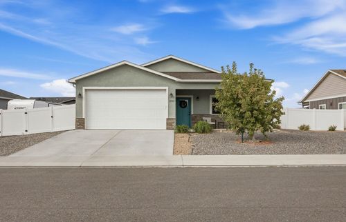 2132 Slope Creek Ave, Grand Junction, CO, 81505-8900 | Card Image