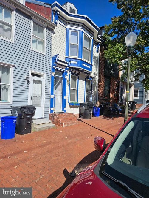 412 Boas St, HARRISBURG, PA, 17102-1705 | Card Image