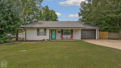 305 W School St, Brookland, AR, 72417-8834 | Card Image