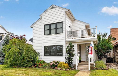 31 Simpson Ave, Ocean City, NJ, 08226-4339 | Card Image