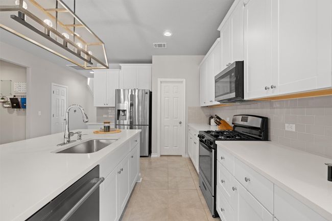5908 Lehman Way, House other with 4 bedrooms, 3 bathrooms and null parking in Austin TX | Image 7