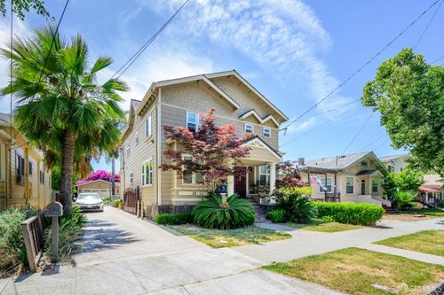 647 N 2nd St, San Jose, CA, 95112-5114 | Card Image