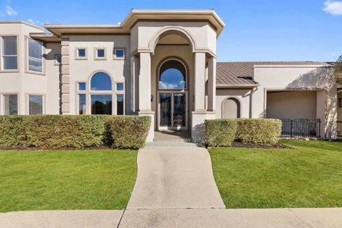 1202 Regents Park Court, DeSoto, TX, 75115 | Card Image