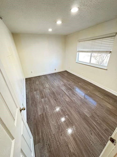apt-c-5638 Birchmont Dr, Houston, TX, 77091-4928 | Card Image