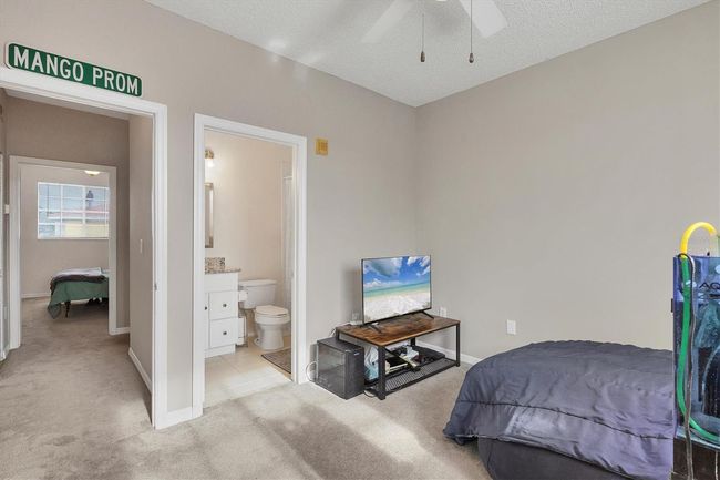 16-211 - 5700 Bentgrass Dr, Condo with 3 bedrooms, 3 bathrooms and null parking in SARASOTA FL | Image 25