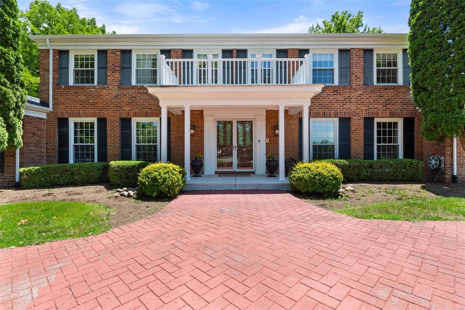 Whitby Rd, Chesterfield, MO 63017