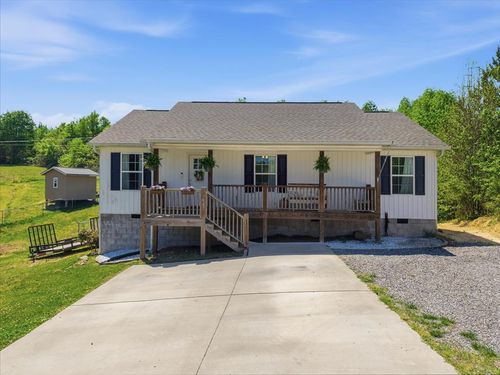 3587 Colston Ln, Tunnel Hill, GA, 30755-9364 | Card Image