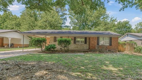 301 E Linden Circle, Kennett, MO, 63857 | Card Image