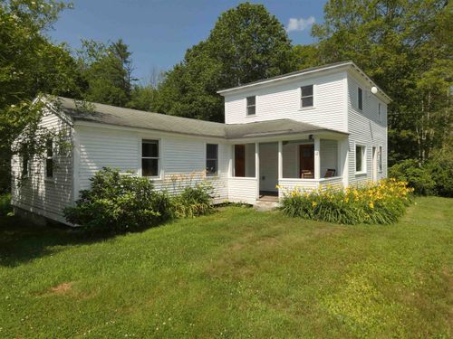 12 N Sandwich Rd, Sandwich, NH, 03227-3326 | Card Image