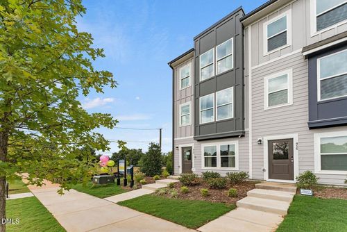 413 N Fisher St, Raleigh, NC, 27610-2367 | Card Image