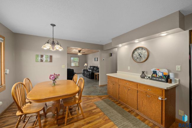 350 W Maple St, House other with 3 bedrooms, 2 bathrooms and null parking in Edgerton MN | Image 12