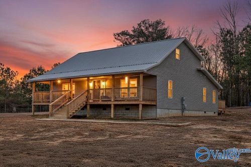 5701 Nixon Chapel Rd, Horton, AL, 35980-8103 | Card Image