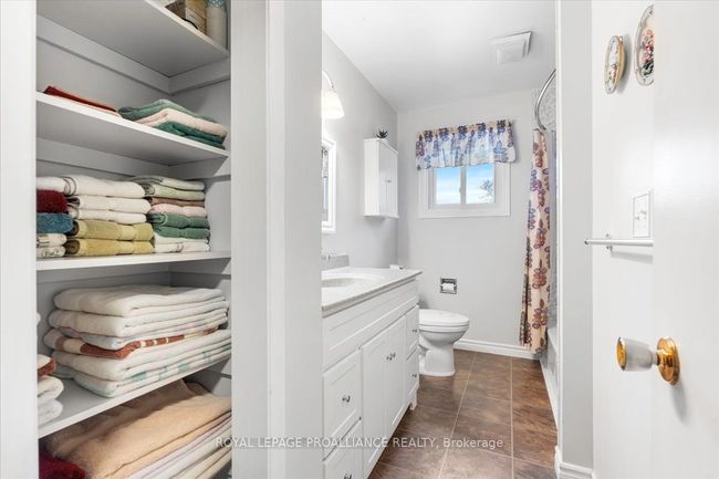 197 Chatterton Valley Cres, House other with 3 bedrooms, 2 bathrooms and 6 parking in Foxboro ON | Image 20