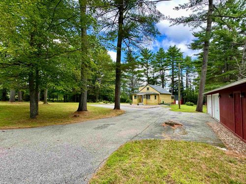 258 Maple St, Newport, NH, 03773-1989 | Card Image