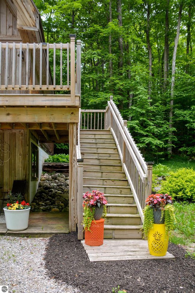 2481 S Schomberg Rd, House other with 3 bedrooms, 2 bathrooms and null parking in Lake Leelanau MI | Image 16