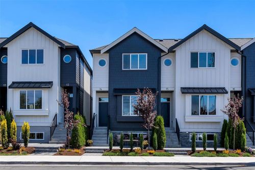 15-10145 5th St, Sidney, BC, V8L2X8 | Card Image