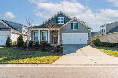 5424 Quartz Ave, Clemmons, NC, 27012-7550 | Card Image