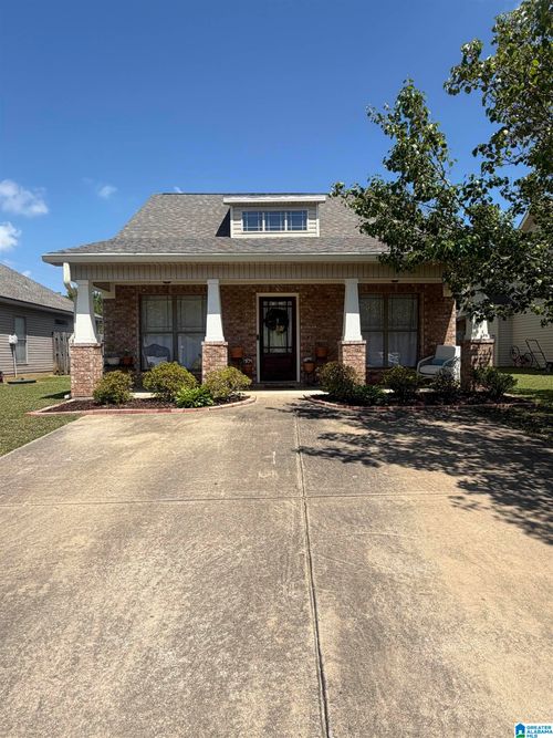 75 Village Springs Cv, SPRINGVILLE, AL, 35146-6200 | Card Image