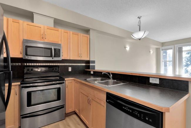 2107 - 211 Aspen Stone Boulevard Sw, Condo with 1 bedrooms, 1 bathrooms and 1 parking in Calgary AB | Image 6