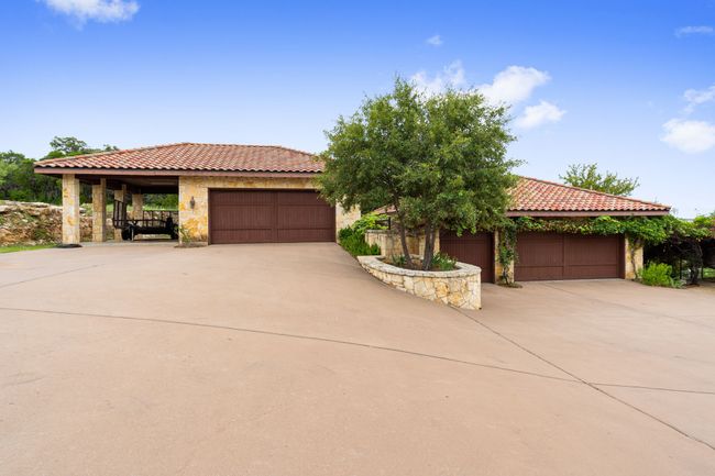 5 car garage and carport with tons of parking | Image 40