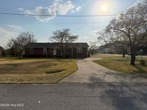 2992 Cherry Ln, Kinston, NC, 28504-9158 | Card Image