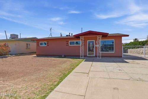 157 Cherry St, El Paso, TX, 79915-3611 | Card Image