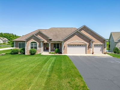 9623 Pebble Creek Circle, House other with 3 bedrooms, 2 bathrooms and 3 parking in Belvidere IL | Image 1