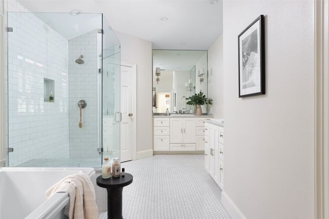 1904 Meadowbrook Dr, House other with 4 bedrooms, 4 bathrooms and 4 parking in Austin TX | Image 28