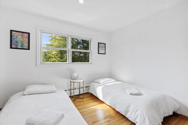 275 Hillvale Dr, House other with 3 bedrooms, 2 bathrooms and null parking in Manchestr Ctr VT | Image 15