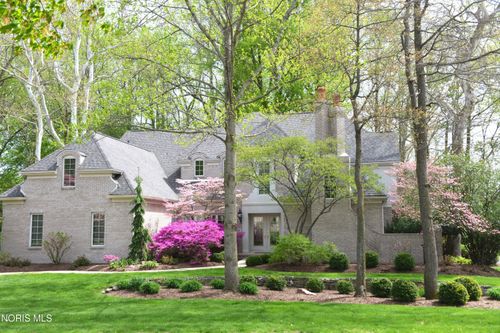 4536 Dovewood Ln, Sylvania, OH, 43560-4315 | Card Image