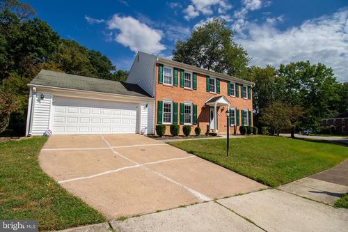 7884 Godolphin Dr, SPRINGFIELD, VA, 22153-3310 | Card Image