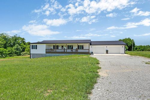 811 Fritzsche Loop, Jamestown, TN, 38556-2593 | Card Image