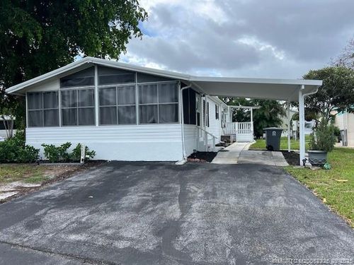 2200 Nw 23rd Ave, Boynton Beach, FL, 33436-2136 | Card Image