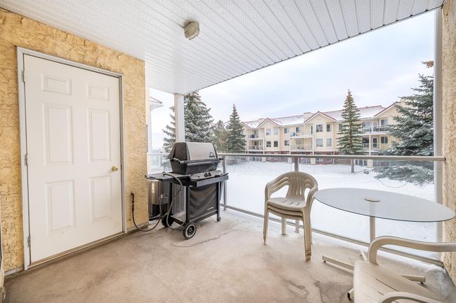 1215 - 1818 Simcoe Blvd Sw, Condo with 2 bedrooms, 2 bathrooms and 1 parking in Calgary AB | Image 11