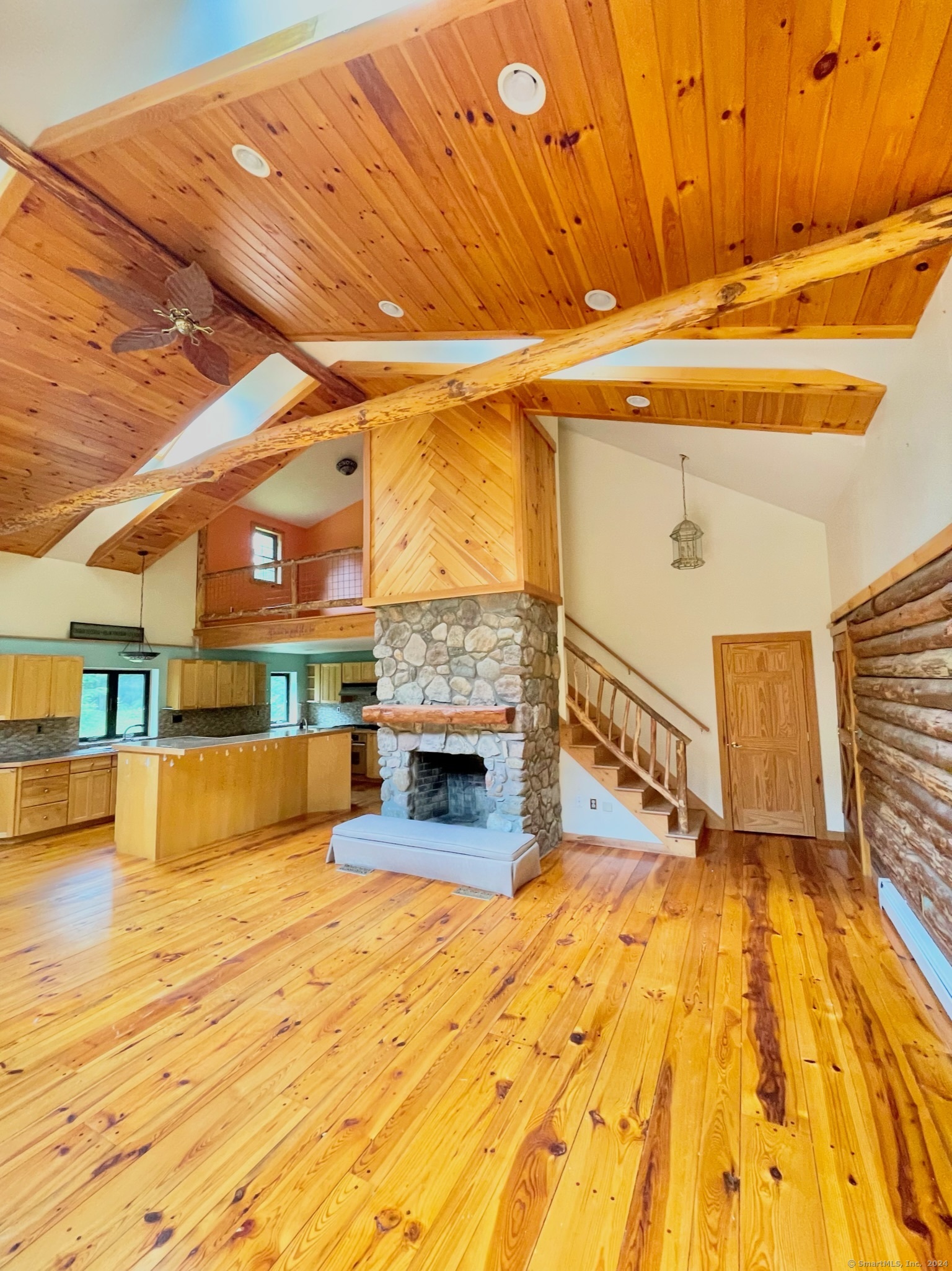Old Stagecoach Rd, Granby, CT 06035