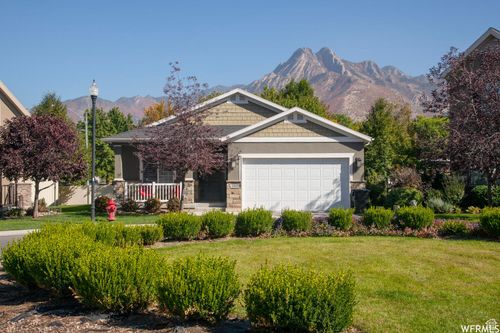 1365 E Foxmont Ln, Holladay, UT, 84117-5577 | Card Image