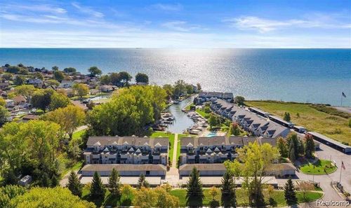 37810 Jefferson Ave, Harrison Twp, MI, 48045-2698 | Card Image