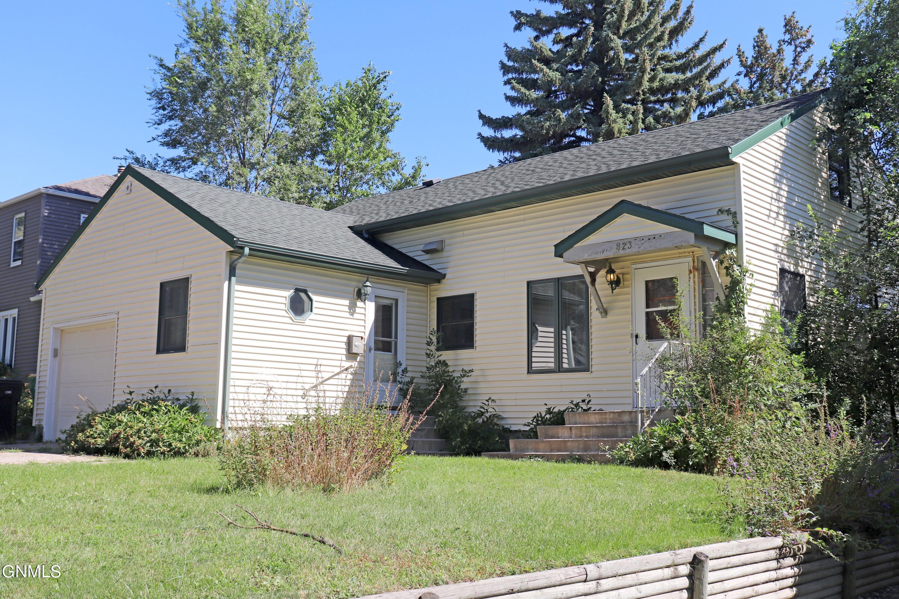 Anderson St, Bismarck, ND 58501