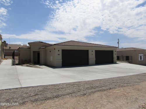 b101-3430 Kearsage Dr, Lake Havasu City, AZ, 86406-7551 | Card Image
